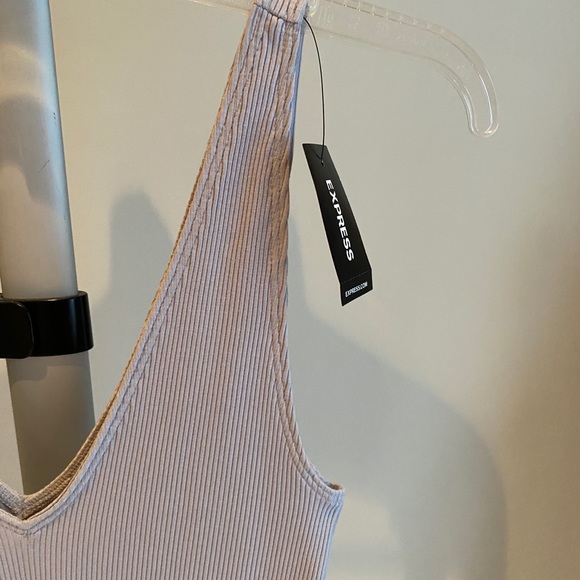 Express Lavender Tank - Picture 4 of 4